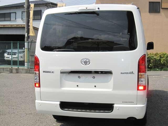 ハイエースバン スーパーＧＬ　ダークプライムＩＩ　ＧＲフロントスポイラー　１６ｉｎタイヤ／ホイルＡＬＰＩＮＥフローティング１１インチナビＴＶ　ミラーリングＨＤＭＩ　両側パワースライドドア　ビルトインＥＴＣ　全方位３６０度カメラ　デジタルインナーミラ（65枚目）