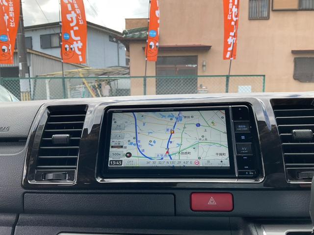 ハイエースバン スーパーGL ダークプライムII 2inローダウン 16inタイヤ/ホイール ESEEXスポイラー カロッツェリアナビ フルセグTV シートカバー ベッドキット ETC 全方位360度カメラ デジタルインナーミラー パールホワイト(4枚目)