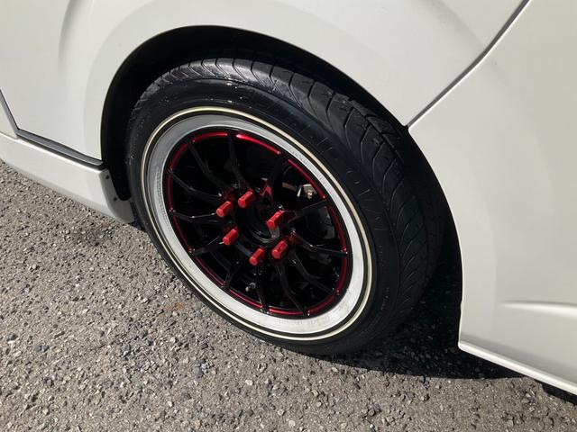 ハイエースバン スーパーGL ダークプライムII 2inローダウン 16inタイヤ/ホイール ESEEXスポイラー カロッツェリアナビ フルセグTV シートカバー ベッドキット ETC 全方位360度カメラ デジタルインナーミラー パールホワイト(17枚目)