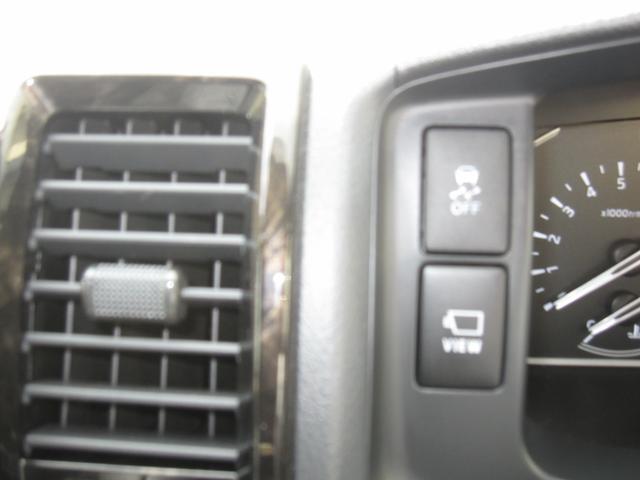 ハイエースバン スーパーGL ダークプライムII 2inローダウン 16inタイヤ/ホイール ESEEXスポイラー カロッツェリアナビ フルセグTV シートカバー ベッドキット ETC 全方位360度カメラ デジタルインナーミラー パールホワイト(28枚目)