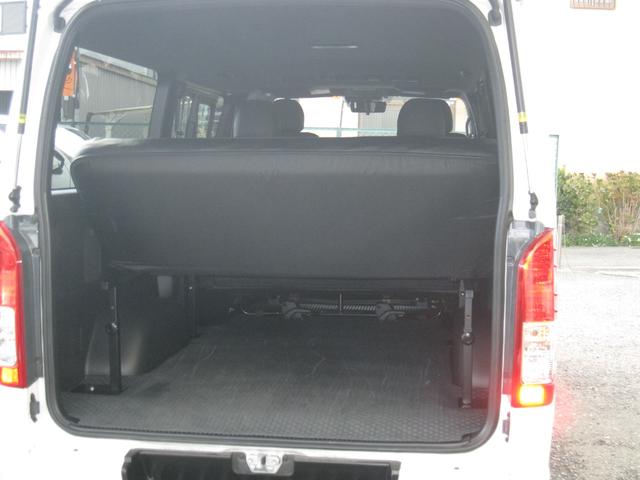 ハイエースバン スーパーGL ダークプライムII 2inローダウン 16inタイヤ/ホイール ESEEXスポイラー カロッツェリアナビ フルセグTV シートカバー ベッドキット ETC 全方位360度カメラ デジタルインナーミラー パールホワイト(61枚目)