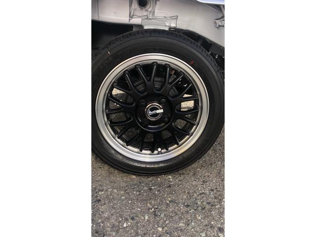 ハイゼットトラック ジャンボエクストラ CVTオートマチック 3方開 新品フルセグTVデザリング機能 ネット動画 PVCレザーシート ETC 14インチ新品タイヤ/ホイール 立体マット(12枚目)