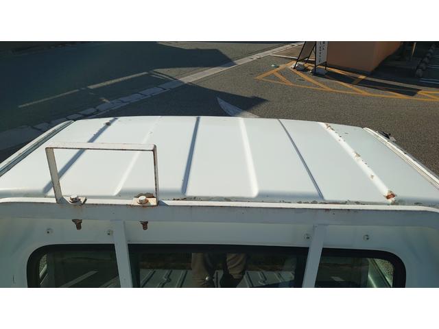 キャリイトラック KCエアコン・パワステ 4WD(切替式後輪駆動ベース)・5速MT(12枚目)