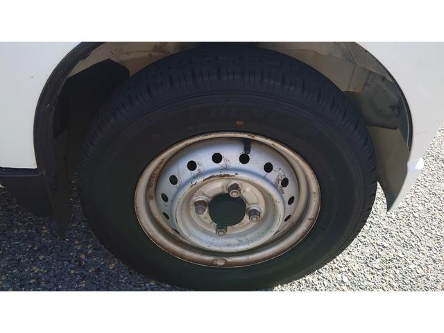 キャリイトラック KCエアコン・パワステ 4WD(切替式後輪駆動ベース)・5速MT(22枚目)