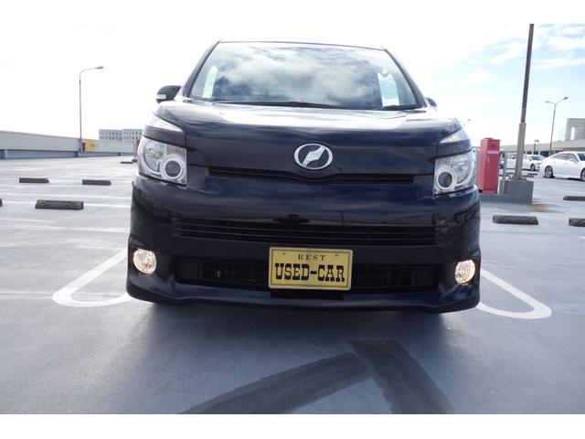 ヴォクシー Ｚ　純正ナビ・地デジＴＶ・バックカメラ・純正アルミホイール・パワースライドドア・ＨＩＤヘッドライト・フロントフォグランプ（6枚目）