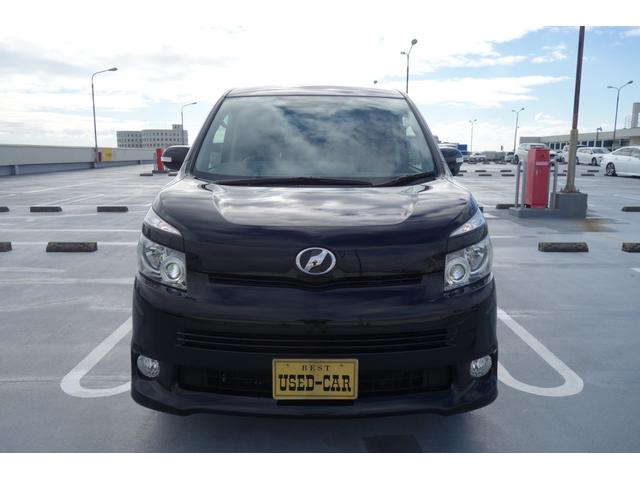 ヴォクシー Ｚ　純正ナビ・地デジＴＶ・バックカメラ・純正アルミホイール・パワースライドドア・ＨＩＤヘッドライト・フロントフォグランプ（7枚目）