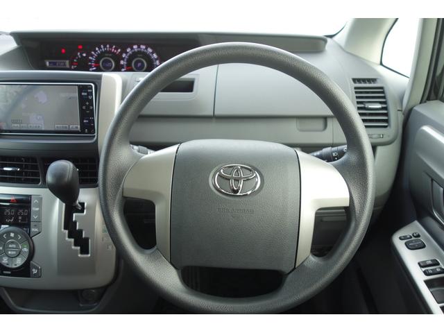 ヴォクシー Ｚ　純正ナビ・地デジＴＶ・バックカメラ・純正アルミホイール・パワースライドドア・ＨＩＤヘッドライト・フロントフォグランプ（26枚目）