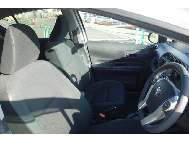 アクア S 純正ナビ・フリセグTV・バックカメラ・ETC(10枚目)