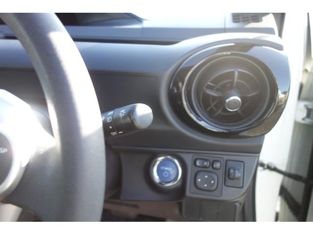 アクア S 純正ナビ・フリセグTV・バックカメラ・ETC(12枚目)