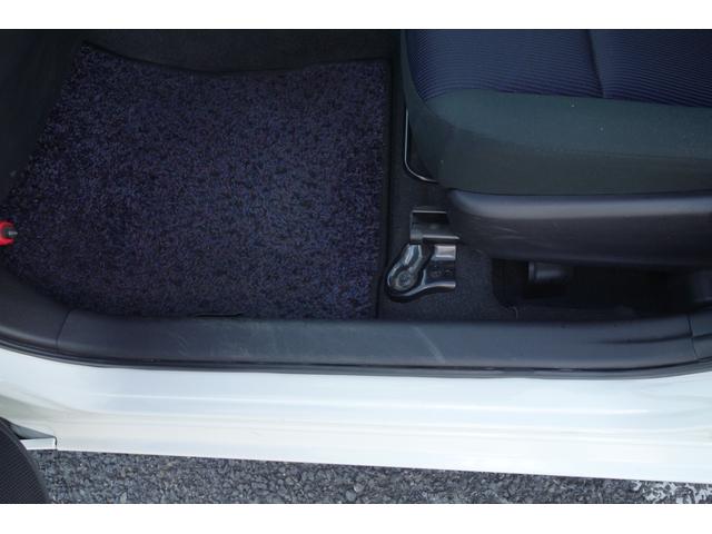 アクア S 純正ナビ・フリセグTV・バックカメラ・ETC(16枚目)