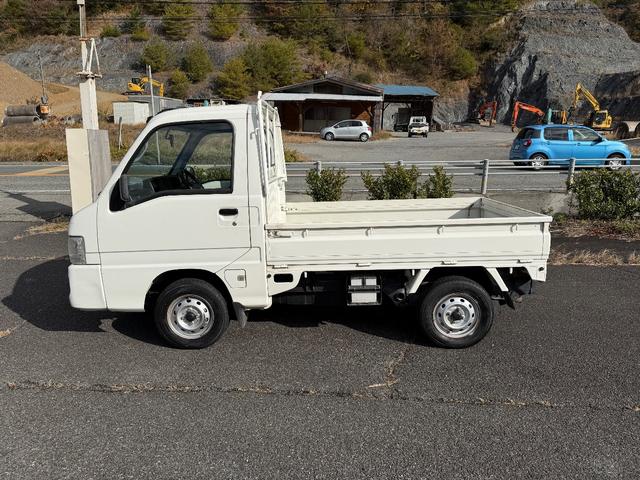 サンバートラック TB 4WD/エアコン/パワステ/5速ミッション/走行35008K台(9枚目)