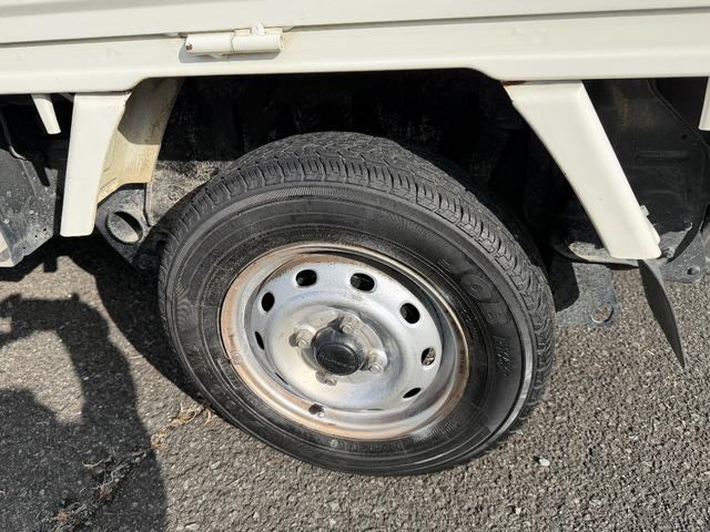 サンバートラック TB 4WD/エアコン/パワステ/5速ミッション/走行35008K台(16枚目)