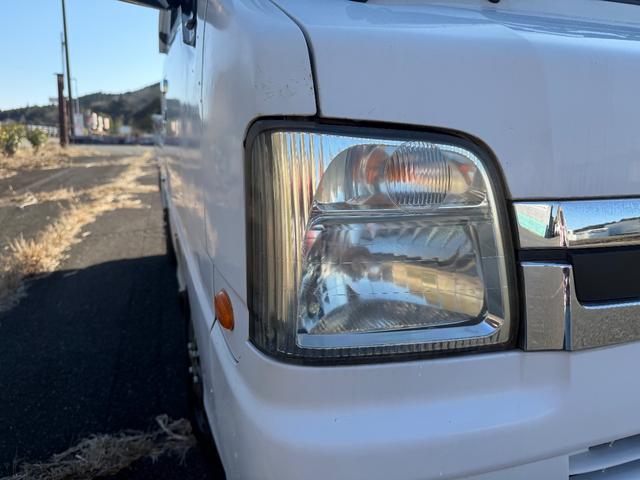 サンバートラック ＴＢ　４ＷＤ／エアコン／パワステ／タイミングベルト交換済み／ＬＥＤヘッドライト／メッキグリル／メッキドアノブカバー／メッキドアノブカバー／社外１２インチアルミホイール（17枚目）