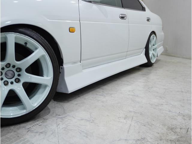 ローレル 25クラブSターボタイプX フルエアロ ディスプレイオーディオ バックカメラ 前置インタークーラー タイベル交換済 全塗装済(16枚目)