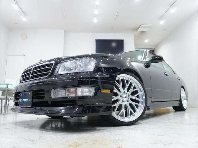 グロリア グランツーリスモ　エクストラエディション　ブロアムフェイス　サンルーフ　ローダウン　フルエアロ　マフラー　マルチ無し　社外オーディオ　バックカメラ　ＥＴＣ　新品２０インチアルミホイール　全塗装（18枚目）