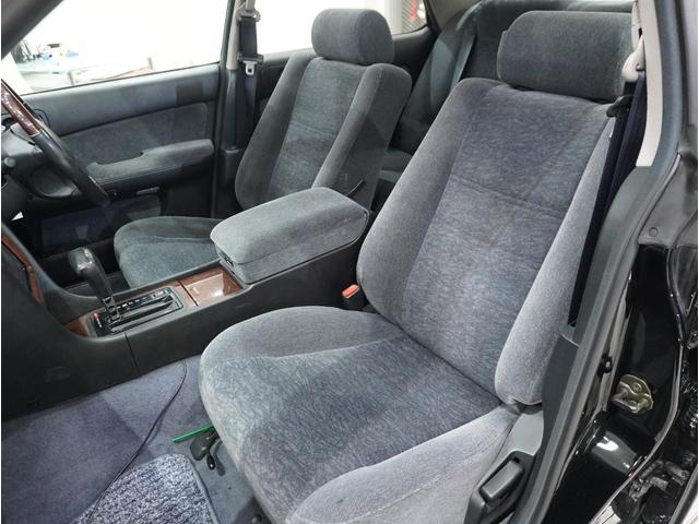 グロリア グランツーリスモ　エクストラエディション　ブロアムフェイス　サンルーフ　ローダウン　フルエアロ　マフラー　マルチ無し　社外オーディオ　バックカメラ　ＥＴＣ　新品２０インチアルミホイール　全塗装（33枚目）