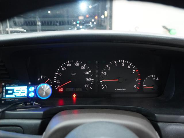 ローレル RB26ターボ 5速公認 フルタービン ウエストゲート ラジエーター オイルクーラー LSD 4ポットブレーキ 追加メーター バケットシート 全塗装(31枚目)