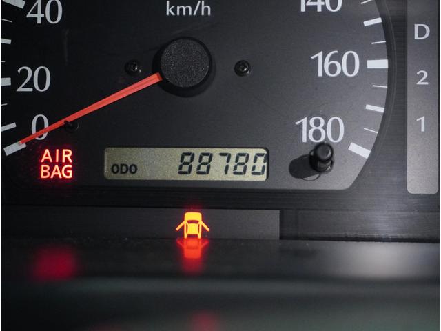 ローレル RB26ターボ 5速公認 フルタービン ウエストゲート ラジエーター オイルクーラー LSD 4ポットブレーキ 追加メーター バケットシート 全塗装(32枚目)