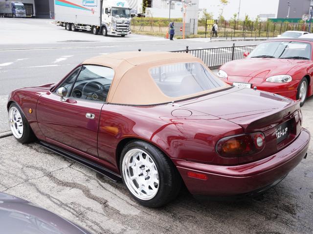 ＭＸ－５ミアータ 　左ハンドル　新ＷＯＲＫ　ＲＳ１１　１５ＡＷ　新ガレージベリーＦリップ　新トヨシマクラフトサイドステップ　幌張替済　純正Ｒアンダーエアロ　ダックテール　Ｋ－１マフラー　マキシムエキマニ　アルミラジエター（10枚目）