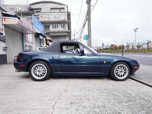 ユーノスロードスター RSリミテッド 1オーナー オーリンズ車高調 BBS15AW フジツボマフラー Cリップ ナルディステアリング(5枚目)