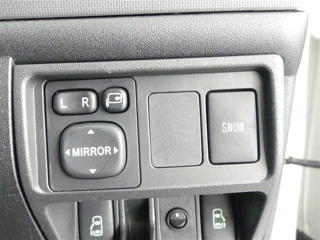 シエンタ ＤＩＣＥリミテッド　フルセグ　メモリーナビ　ＤＶＤ再生　バックカメラ　ＥＴＣ　両側電動スライド　ＨＩＤヘッドライト　乗車定員７人　３列シート（22枚目）