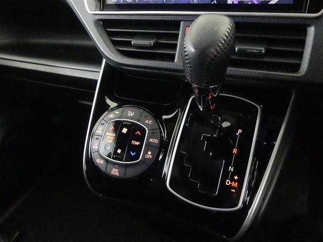 ヴォクシー ZS 煌III フルセグ メモリーナビ DVD再生 バックカメラ 衝突被害軽減システム ETC 両側電動スライド LEDヘッドランプ ウオークスルー 乗車定員7人 3列シート ワンオーナー フルエアロ(22枚目)