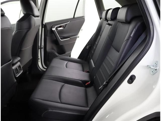 ＲＡＶ４ ハイブリッドＧ　４ＷＤ　フルセグ　バックカメラ　衝突被害軽減システム　ＥＴＣ　ＬＥＤヘッドランプ　ワンオーナー（12枚目）