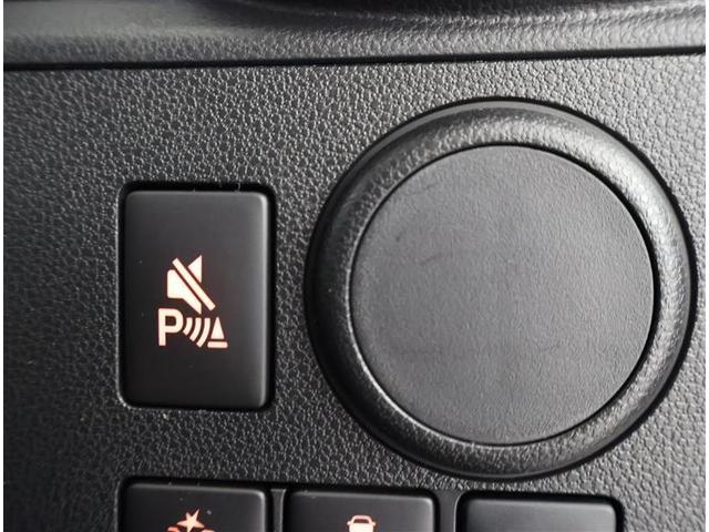 パーキングソナーついています！障害物を検知したときに警報音で知らせてくれる機能です！その警報音をオフにすることができます！