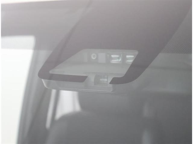 ノア Si ダブルバイビー フルセグ メモリーナビ DVD再生 バックカメラ 衝突被害軽減システム ETC ドラレコ 両側電動スライド LEDヘッドランプ ウオークスルー 乗車定員7人 3列シート ワンオーナー フルエアロ(9枚目)