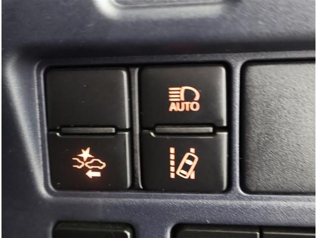 ノア ハイブリッドＧ　フルセグ　メモリーナビ　ＤＶＤ再生　後席モニター　バックカメラ　衝突被害軽減システム　ＥＴＣ　ドラレコ　両側電動スライド　ＬＥＤヘッドランプ　乗車定員７人　３列シート　ワンオーナー　サポカー（10枚目）