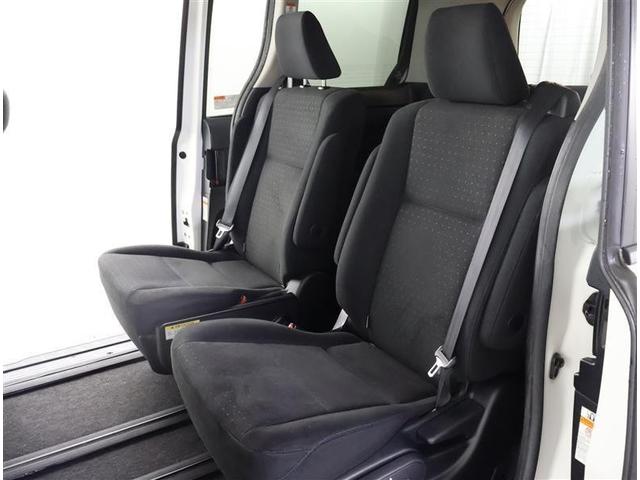 ノア ハイブリッドＧ　フルセグ　メモリーナビ　ＤＶＤ再生　後席モニター　バックカメラ　衝突被害軽減システム　ＥＴＣ　ドラレコ　両側電動スライド　ＬＥＤヘッドランプ　乗車定員７人　３列シート　ワンオーナー　サポカー（13枚目）