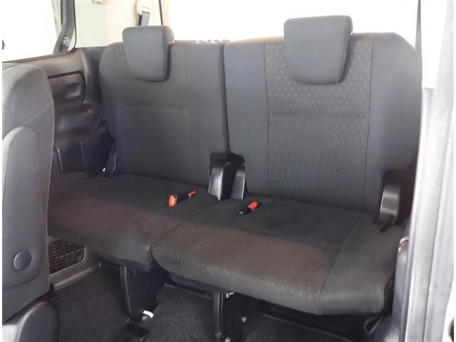 ノア ハイブリッドＧ　フルセグ　メモリーナビ　ＤＶＤ再生　後席モニター　バックカメラ　衝突被害軽減システム　ＥＴＣ　ドラレコ　両側電動スライド　ＬＥＤヘッドランプ　乗車定員７人　３列シート　ワンオーナー　サポカー（14枚目）