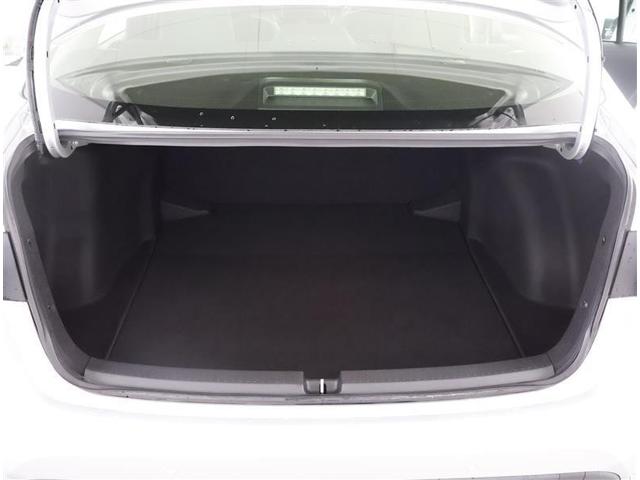 カローラ ハイブリッド　Ｘ　フルセグ　バックカメラ　衝突被害軽減システム　ＥＴＣ　ドラレコ　ＬＥＤヘッドランプ　ワンオーナー　トヨタ認定中古車　サポカー（13枚目）