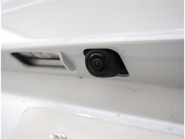 カローラクロス ハイブリッド　Ｚ　サンルーフ　フルセグ　メモリーナビ　バックカメラ　衝突被害軽減システム　ＥＴＣ　ＬＥＤヘッドランプ　ワンオーナー　トヨタ認定中古車　サポカー（8枚目）