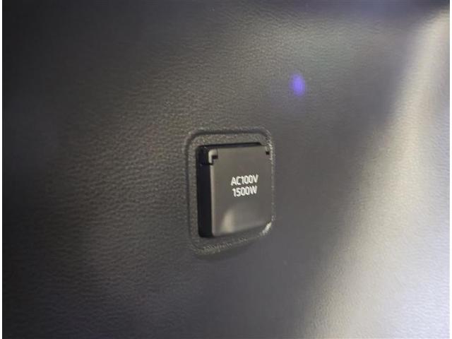 カローラクロス ハイブリッド　Ｚ　サンルーフ　フルセグ　メモリーナビ　バックカメラ　衝突被害軽減システム　ＥＴＣ　ＬＥＤヘッドランプ　ワンオーナー　トヨタ認定中古車　サポカー（14枚目）