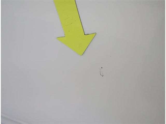 プリウス Ｓ　フルセグ　メモリーナビ　ＤＶＤ再生　バックカメラ　ＥＴＣ　ＨＩＤヘッドライト　ワンオーナー　Ｂｌｕｅｔｏｏｔｈ（22枚目）