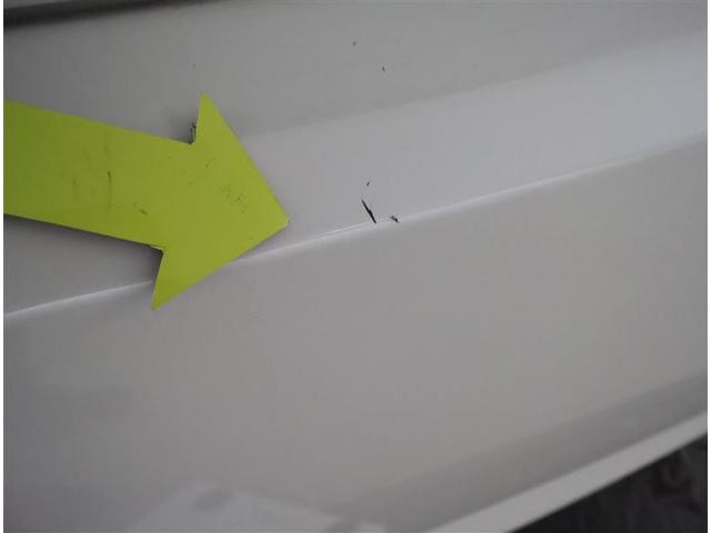 プリウス Ｓ　フルセグ　メモリーナビ　ＤＶＤ再生　バックカメラ　ＥＴＣ　ＨＩＤヘッドライト　ワンオーナー　Ｂｌｕｅｔｏｏｔｈ（24枚目）