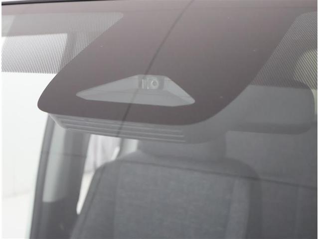 シエンタ ハイブリッドＺ　フルセグ　メモリーナビ　バックカメラ　衝突被害軽減システム　ＥＴＣ　ドラレコ　両側電動スライド　ＬＥＤヘッドランプ　ワンオーナー　トヨタ認定中古車　サポカー（9枚目）