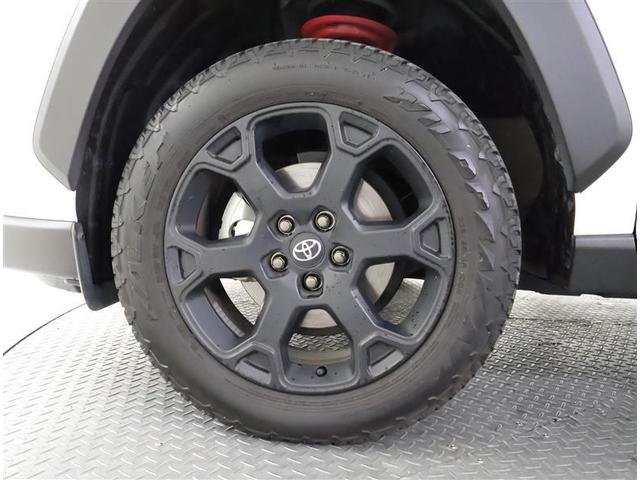 ＲＡＶ４ アドベンチャー　オフロードパッケージ　４ＷＤ　バックカメラ　衝突被害軽減システム　ＥＴＣ　ＬＥＤヘッドランプ　ワンオーナー　トヨタ認定中古車　サポカー（18枚目）