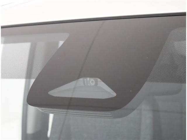 シエンタ ハイブリッドＺ　フルセグ　メモリーナビ　ＤＶＤ再生　バックカメラ　衝突被害軽減システム　ＥＴＣ　ドラレコ　両側電動スライド　ＬＥＤヘッドランプ　サポカー（9枚目）