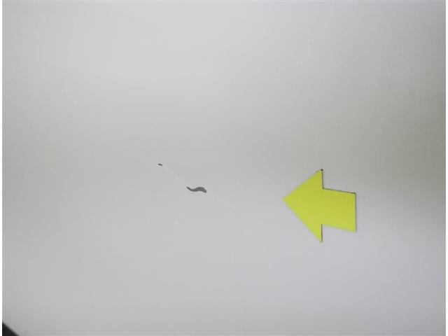 シエンタ ハイブリッドＧ　フルセグ　メモリーナビ　ＤＶＤ再生　バックカメラ　衝突被害軽減システム　ＥＴＣ　両側電動スライド　乗車定員７人　３列シート　ワンオーナー（20枚目）