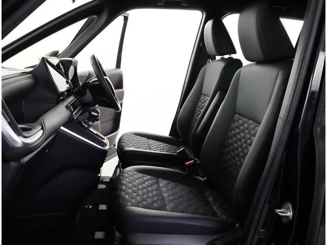 ヴォクシー Ｓ－Ｚ　フルセグ　メモリーナビ　ＤＶＤ再生　バックカメラ　衝突被害軽減システム　ＥＴＣ　ドラレコ　両側電動スライド　ＬＥＤヘッドランプ　乗車定員７人　３列シート　ワンオーナー　トヨタ認定中古車　サポカー（12枚目）