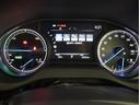 とっても見やすいメーターです。夜間時はラグジュアリーな気分にさせてくれる照明が魅力ですので、夜のドライブも楽しみになりますよ♪