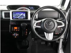 ���촶�Τ����������줿�ǥ�����Υ���ѥ͡����ѥͥ��ɥ饤�С����濴�Ȥ������֤Ǥ��� 4