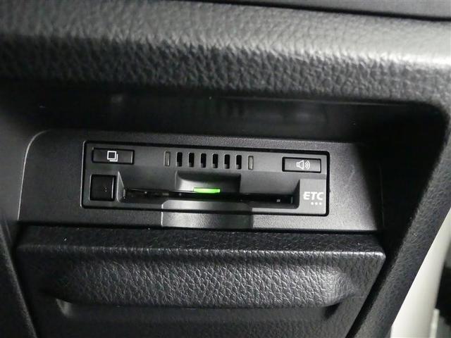 ノア ハイブリッドＳｉ　フルセグ　メモリーナビ　ＤＶＤ再生　バックカメラ　衝突被害軽減システム　ＥＴＣ　ドラレコ　両側電動スライド　ＬＥＤヘッドランプ　乗車定員７人　３列シート　フルエアロ（24枚目）