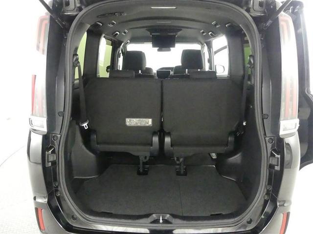 ノア ハイブリッドＧ　フルセグ　メモリーナビ　ＤＶＤ再生　後席モニター　バックカメラ　衝突被害軽減システム　ＥＴＣ　電動スライドドア　ＬＥＤヘッドランプ　乗車定員７人　３列シート　ワンオーナー（15枚目）