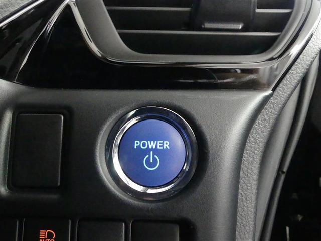 ノア ハイブリッドＧ　フルセグ　メモリーナビ　ＤＶＤ再生　後席モニター　バックカメラ　衝突被害軽減システム　ＥＴＣ　電動スライドドア　ＬＥＤヘッドランプ　乗車定員７人　３列シート　ワンオーナー（18枚目）