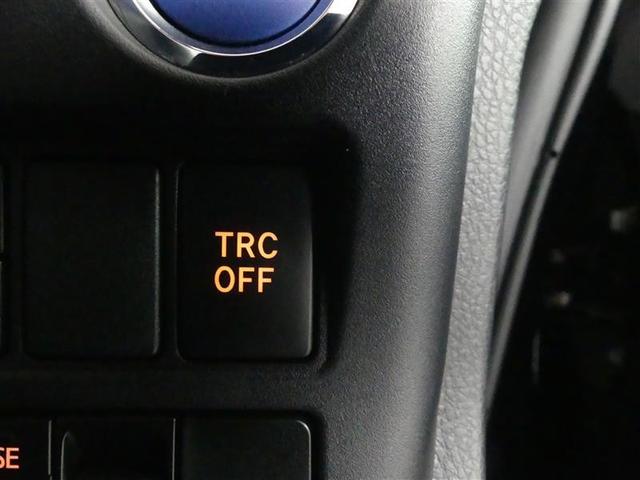 ノア ハイブリッドＧ　フルセグ　メモリーナビ　ＤＶＤ再生　後席モニター　バックカメラ　衝突被害軽減システム　ＥＴＣ　電動スライドドア　ＬＥＤヘッドランプ　乗車定員７人　３列シート　ワンオーナー（26枚目）