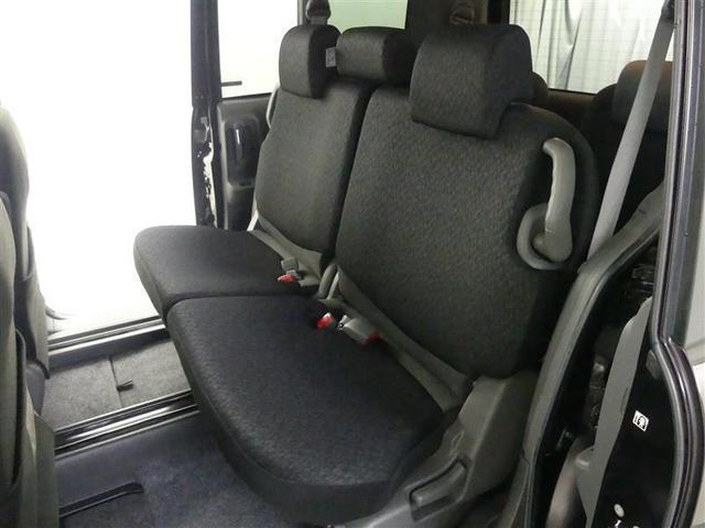 シエンタ ＤＩＣＥリミテッド　フルセグ　メモリーナビ　ＤＶＤ再生　バックカメラ　ＥＴＣ　ドラレコ　電動スライドドア　ＨＩＤヘッドライト　乗車定員７人　３列シート（12枚目）