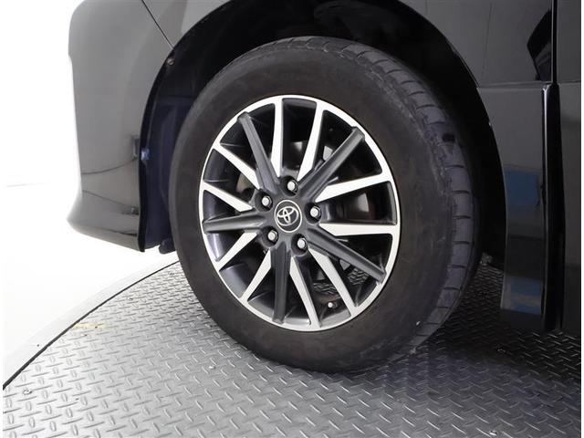 ヴォクシー ＺＳ　煌　フルセグ　メモリーナビ　ＤＶＤ再生　後席モニター　バックカメラ　ＥＴＣ　両側電動スライド　ＬＥＤヘッドランプ　ウオークスルー　乗車定員７人　３列シート　ワンオーナー　フルエアロ　アイドリングストップ（17枚目）